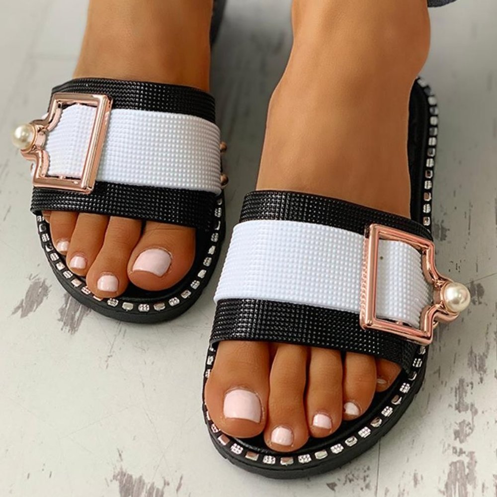 Woman sandals